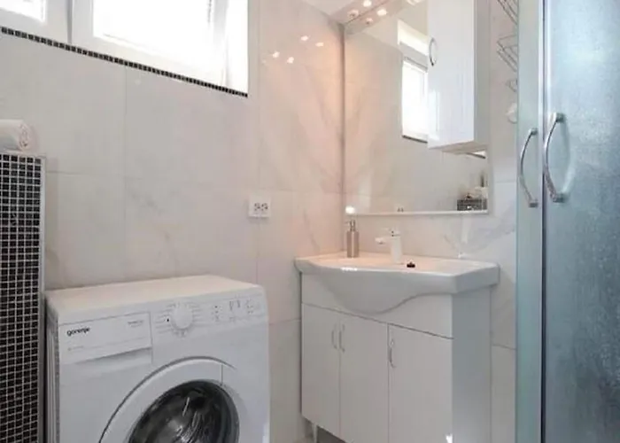 In With Private Pool